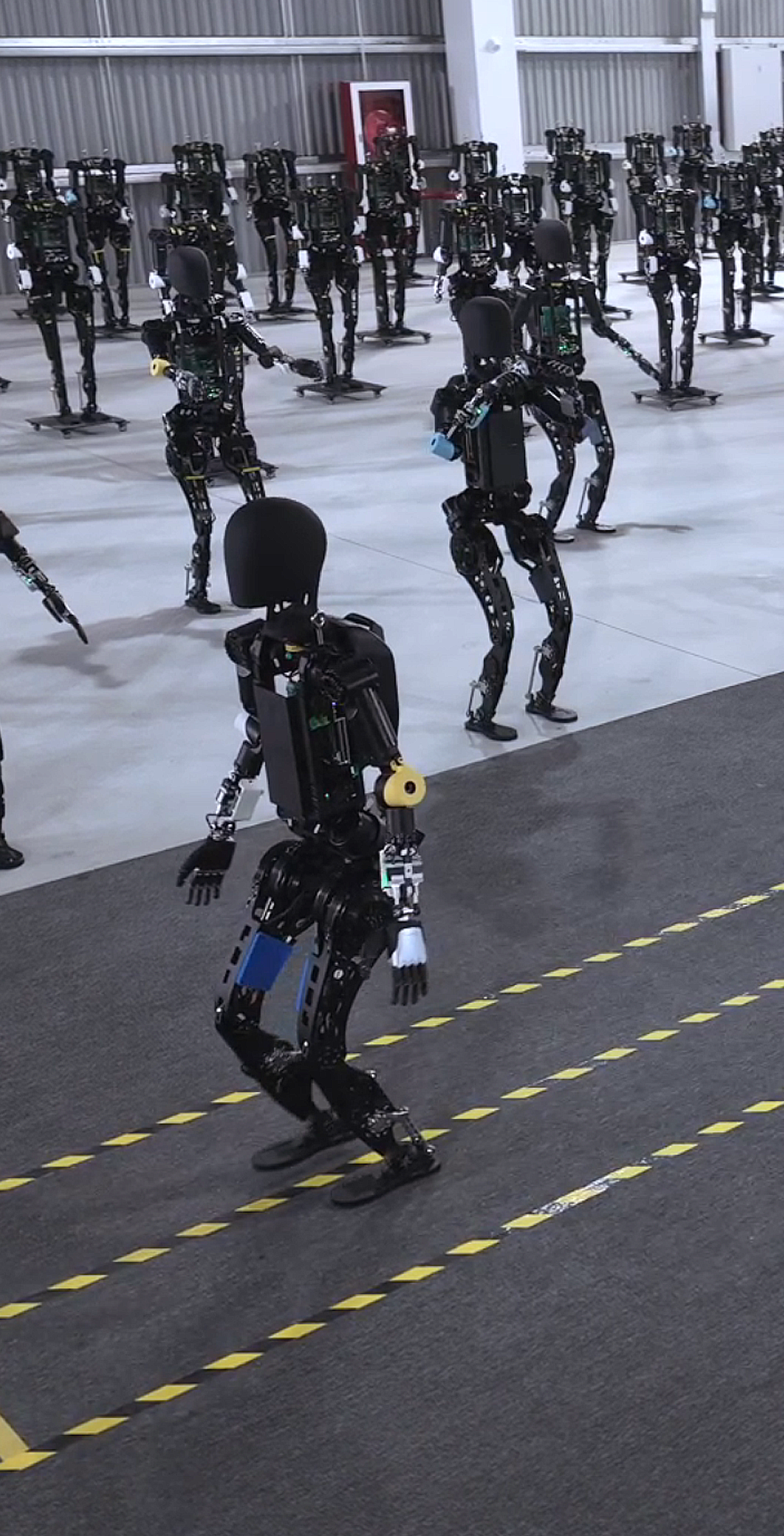 365英国上市开启通用机器人商用量产